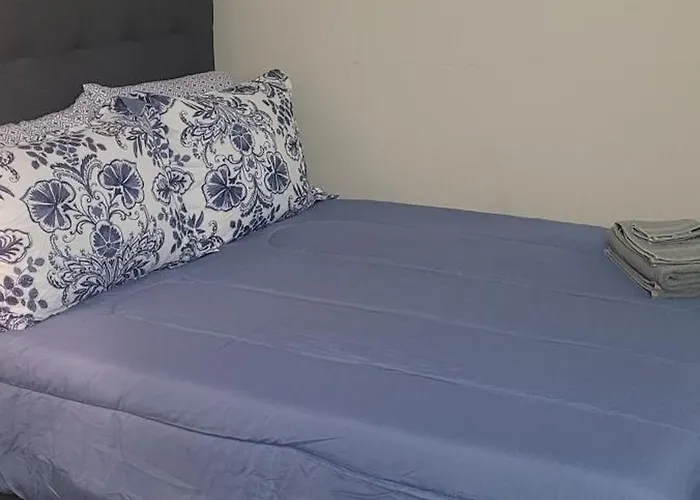 Central Pointe Pad